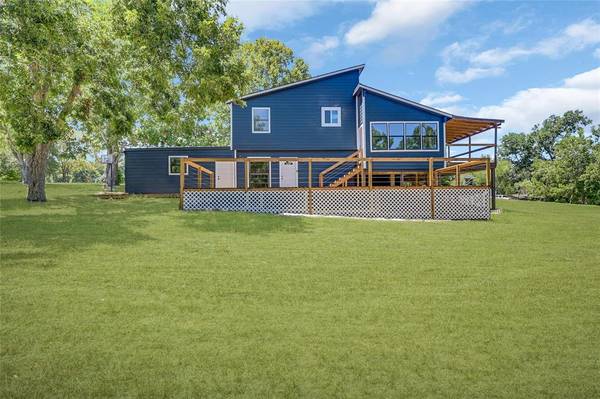 1261 Camilla Lake RD,  Coldspring,  TX 77331