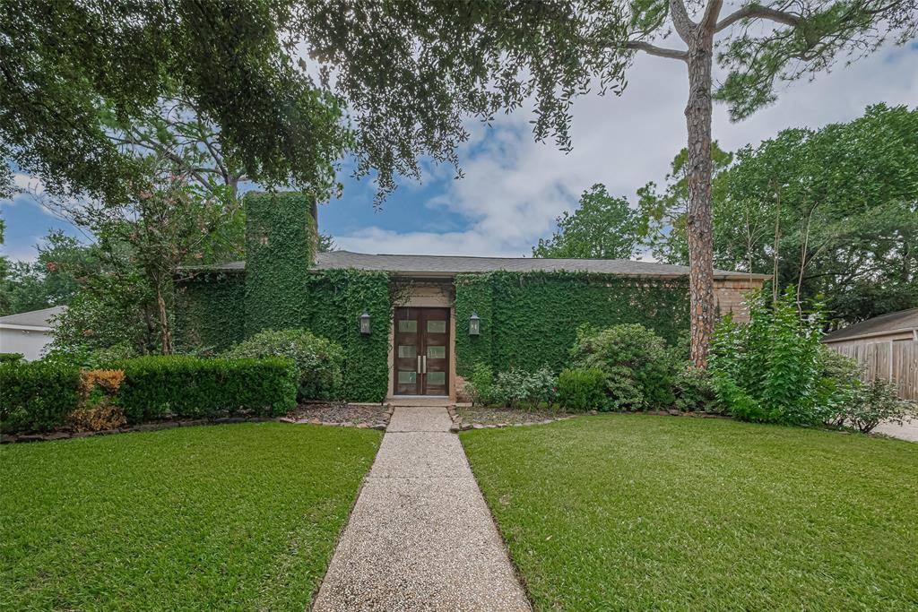 11914 Ashmead DR, Houston, TX 77077