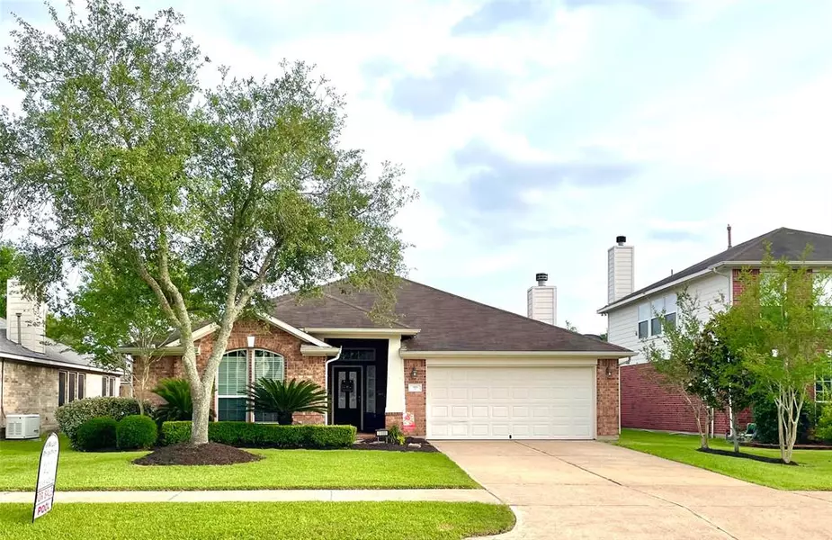 3108 Orange Street ST, Pearland, TX 77581