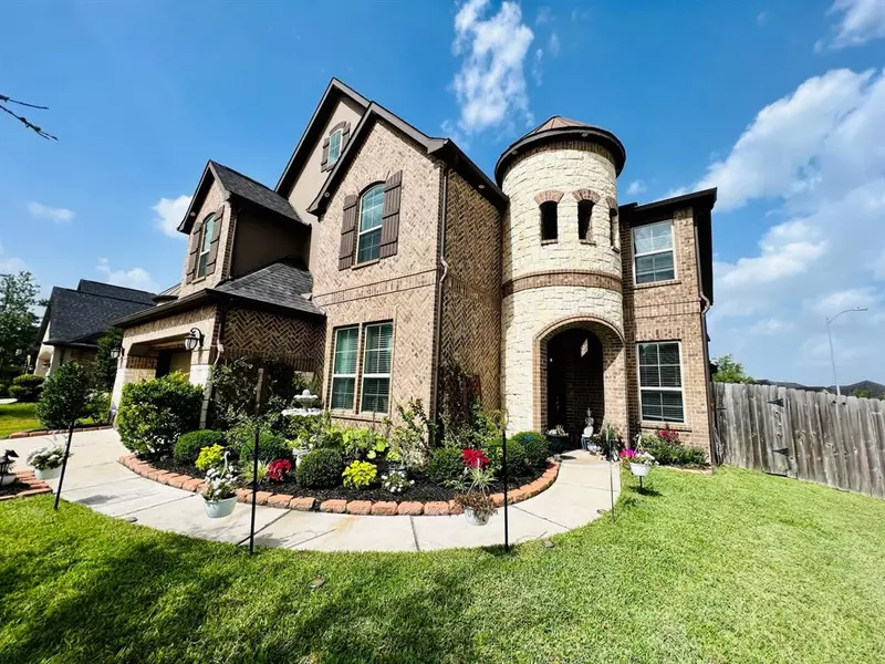 2963 Jade Springs LN, Pearland, TX 77584