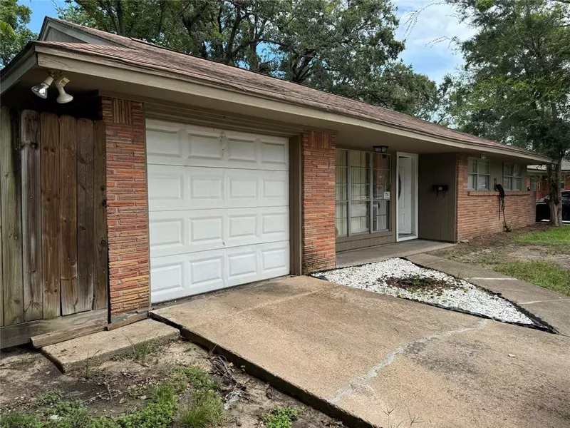 5418 W 43rd ST, Houston, TX 77092