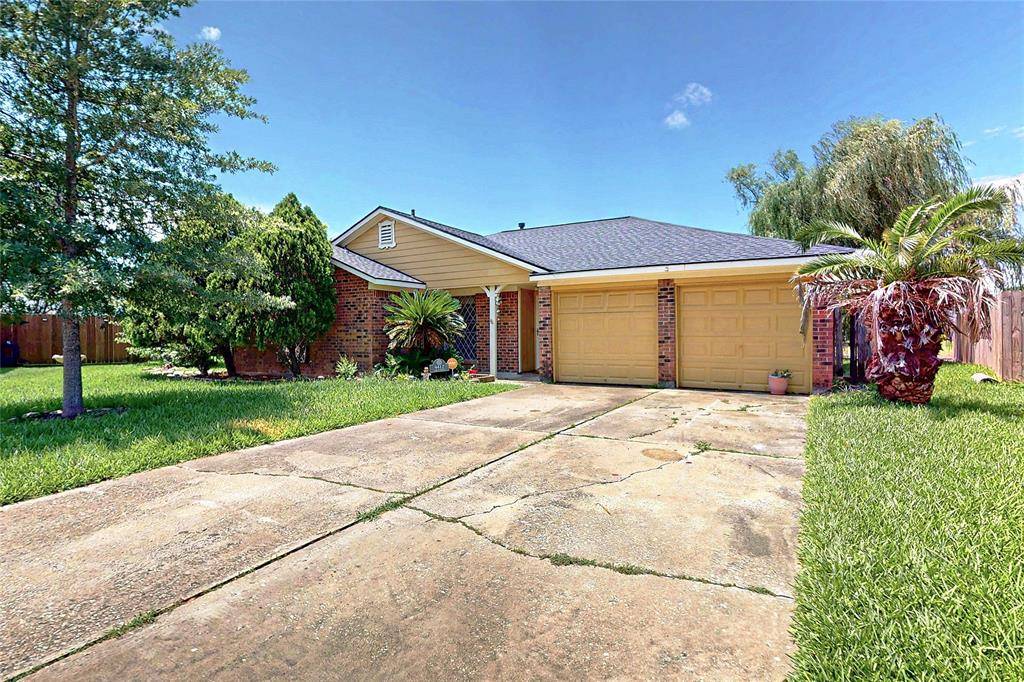 4412 Fairway ST,  Pasadena,  TX 77505