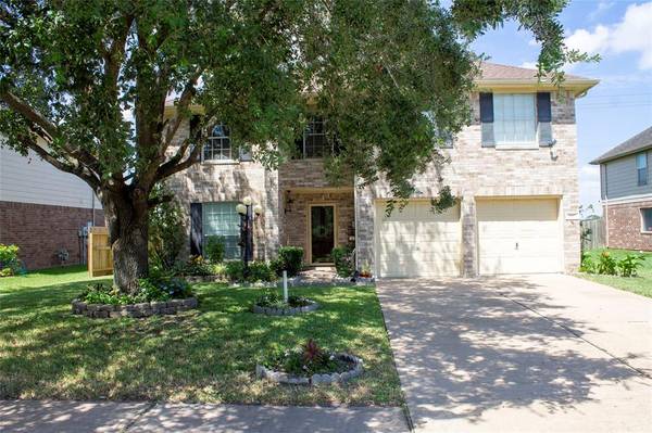 5007 E Parma DR, Rosenberg, TX 77471