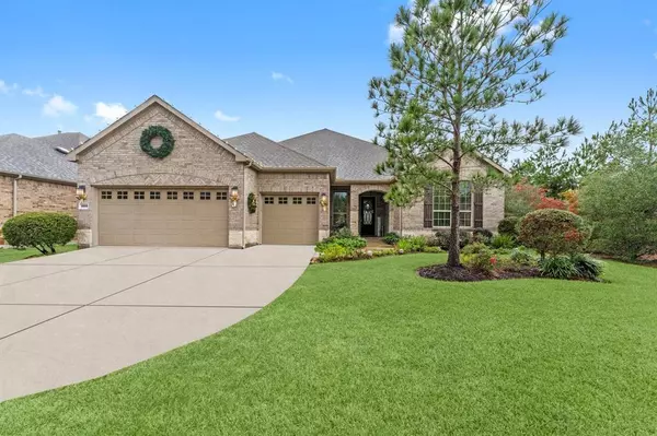 300 Kerry Bog LN, The Woodlands, TX 77382