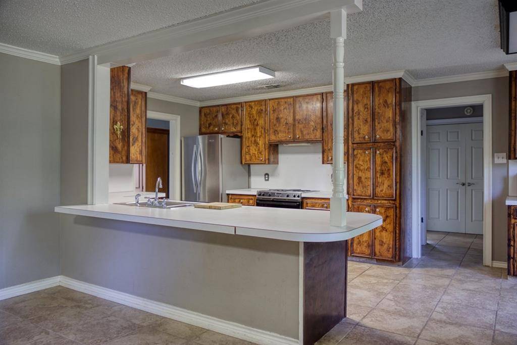 Palestine, TX 75803,116 Donniebrook ST