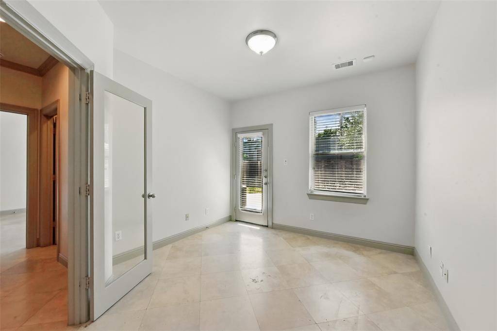 Houston, TX 77003,1248 Sampson ST