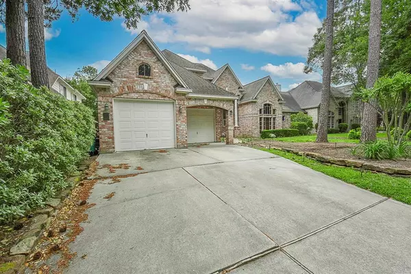 The Woodlands, TX 77380,10 Pale Dawn PL