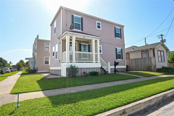 2527 Jack Johnson BLVD, Galveston, TX 77550