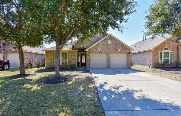 5610 Stoneridge CT, Rosenberg, TX 77471