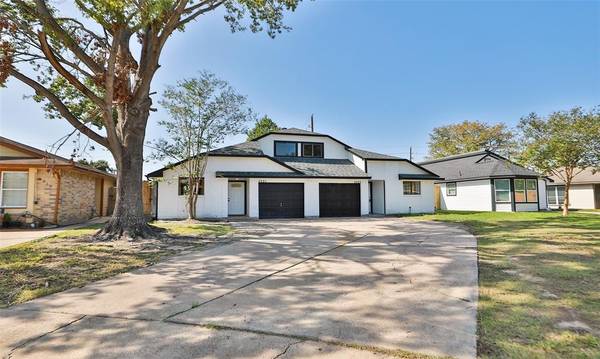 5221 Beaverbrook Dr DR, Houston, TX 77084