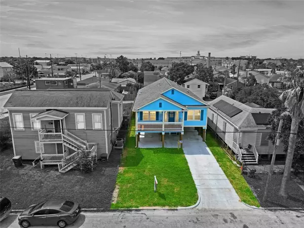 4309 Avenue K, Galveston, TX 77550