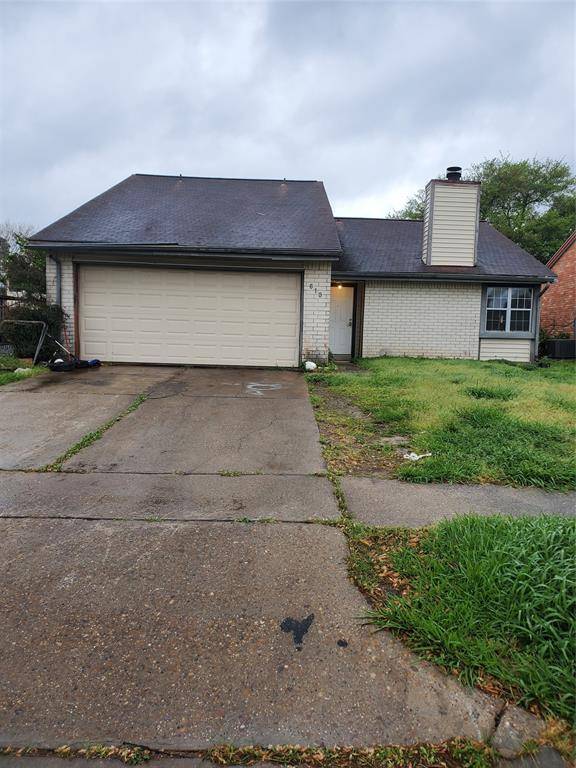 613 Myrtle Creek DR, La Porte, TX 77571