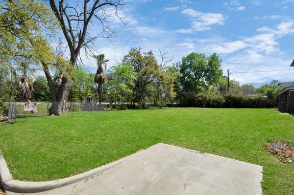 4301 Jonathan ST, Bellaire, TX 77401