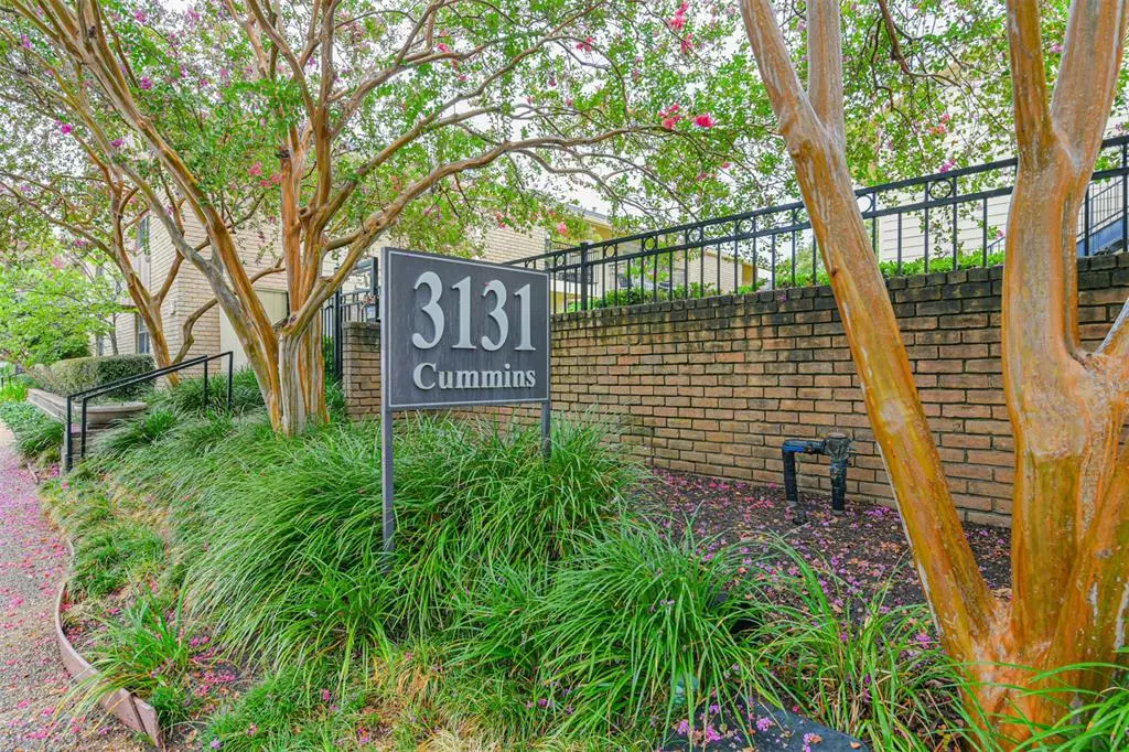 Houston, TX 77027,3131 Cummins ST #30