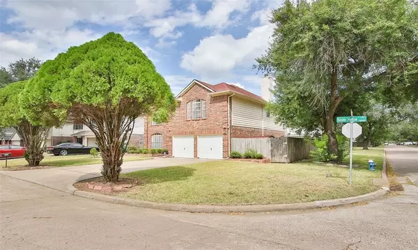 13802 Naomi Hollow LN, Houston, TX 77082