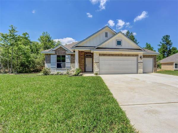 11799 Oakwood Ranch, Willis, TX 77378