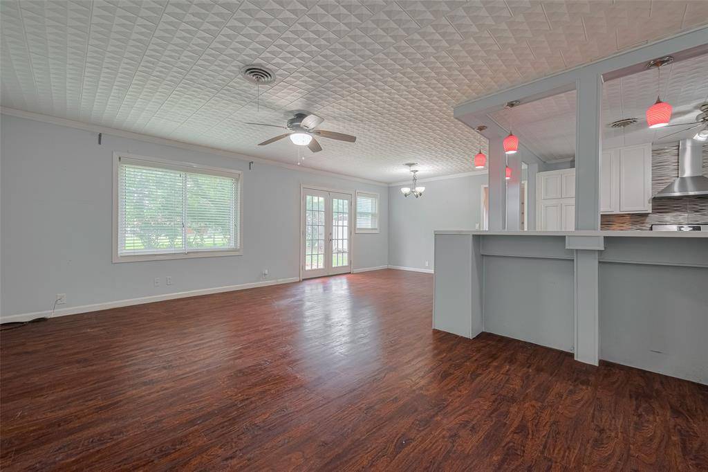 El Campo, TX 77437,1402 W Norris