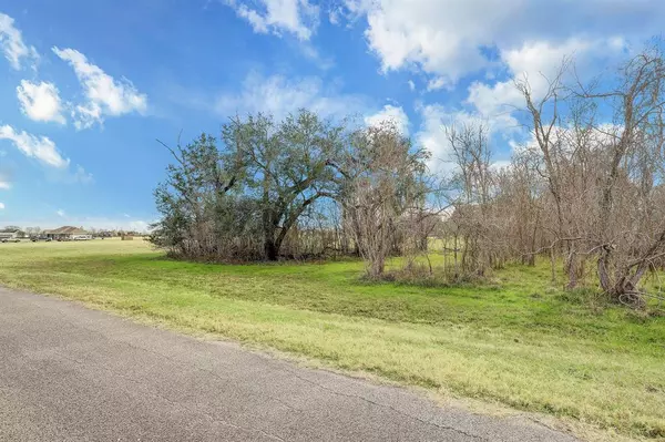 Rosharon, TX 77583,827 Cross Timbers DR