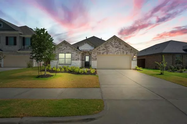 2406 Gentle Breeze LN,  Baytown,  TX 77523