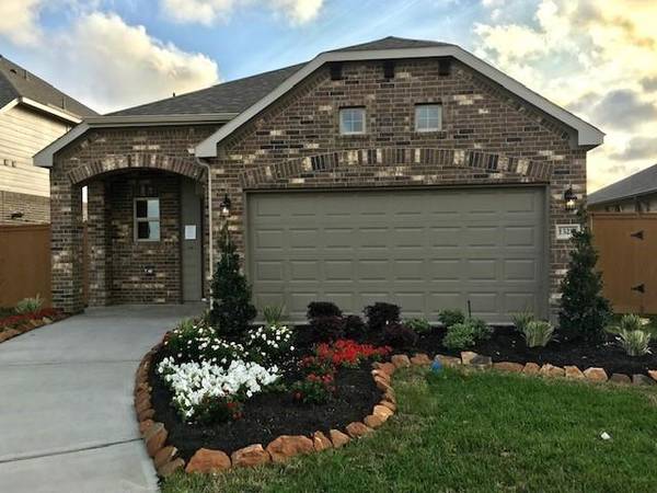 27087 Grey Fox Run, Magnolia, TX 77354