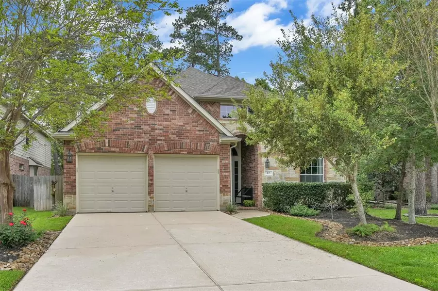 67 W Frontera CIR, Spring, TX 77382