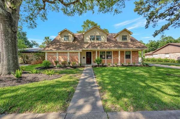 15323 Saint Cloud, Houston, TX 77062