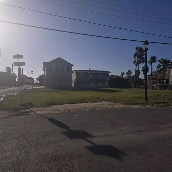 Galveston, TX 77551,1127 62nd ST