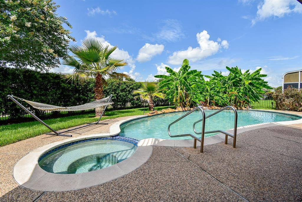 1006 Pointe Loma DR, Sugar Land, TX 77479