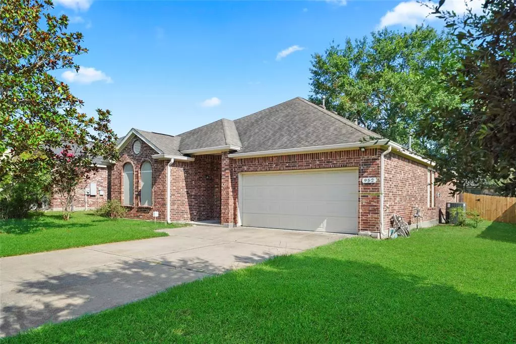 Conroe, TX 77301,952 Crannog WAY