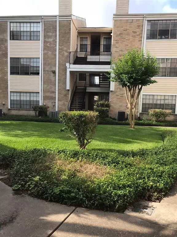 Houston, TX 77054,2750 Holly Hall ST #1414