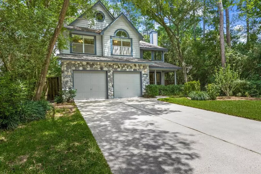 22 Winter Wheat PL, The Woodlands, TX 77381