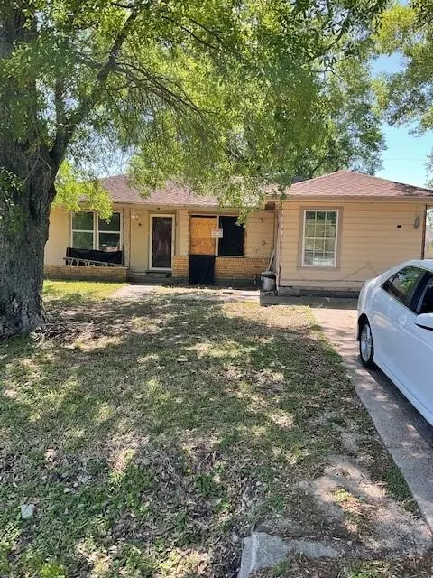 603 Cypress AVE,  Crosby,  TX 77532