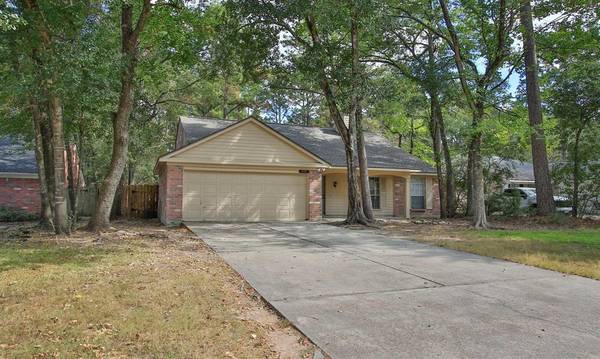 175 Sandpebble DR, The Woodlands, TX 77381