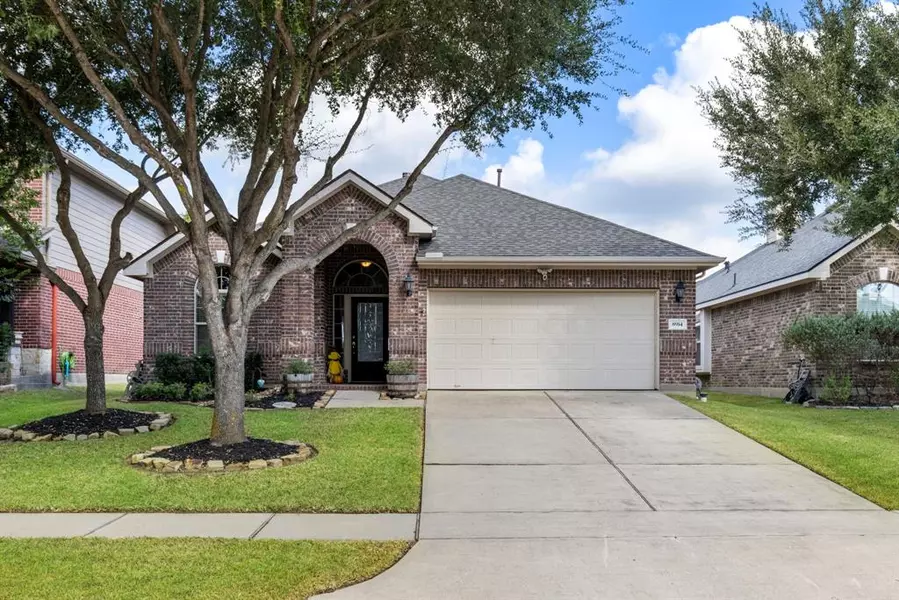 8914 Rollick DR, Tomball, TX 77375