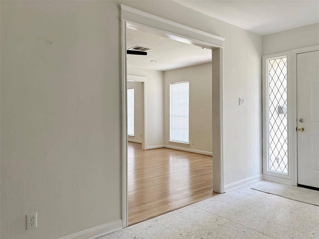 Houston, TX 77024,12231 BEAUREGARD DR