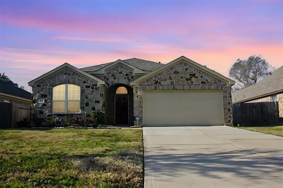 8406 Willow Gables CT, Tomball, TX 77375