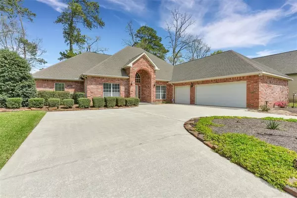 Conroe, TX 77302,705 Fairway Oaks