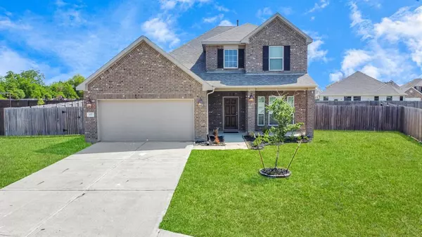 107 San Gabriel DR, Baytown, TX 77523