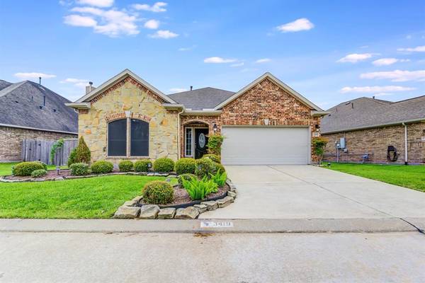 3419 Tuscania LN, Friendswood, TX 77546