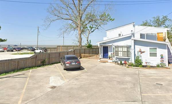 4507 W W Bayshore drive DR, Bacliff, TX 77518