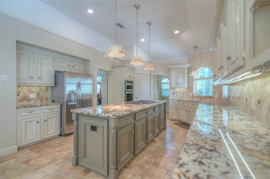 Houston, TX 77070,12406 Moorcreek DR
