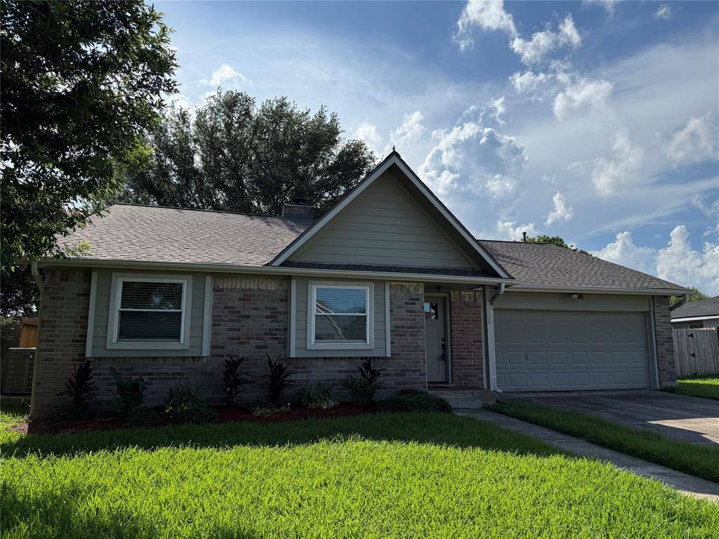 11511 Olivewood DR, Houston, TX 77089