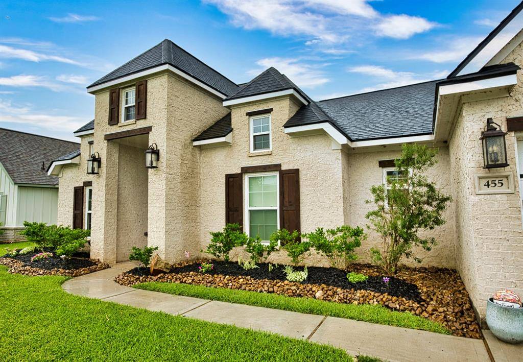 West Columbia, TX 77486,455 Green Meadows DR