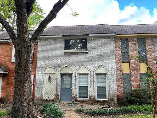 433 Sunset DR #5, Dickinson, TX 77539