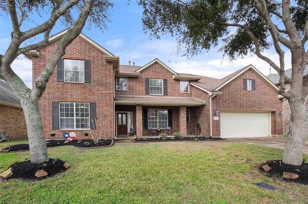 4204 S Meridian Greens Drive, Dickinson, TX 77539