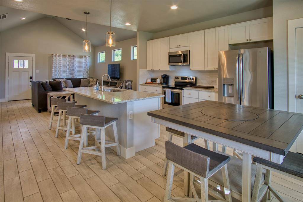 Canyon Lake, TX 78133,1247 Green Hill DR