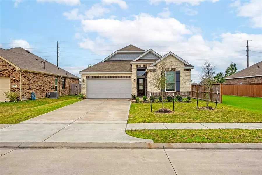 12802 Camellia Glade LN, Houston, TX 77044