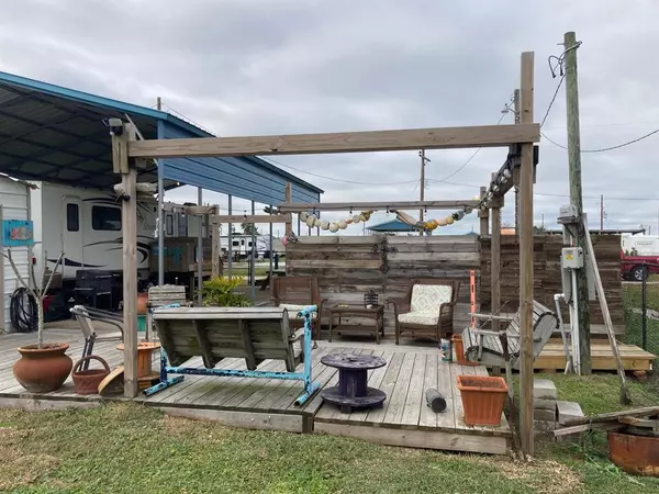 Crystal Beach, TX 77650,144 Mae