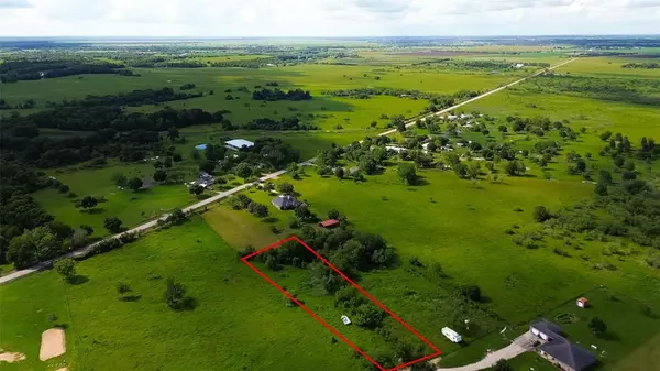 3811 Short RD, Needville, TX 77461