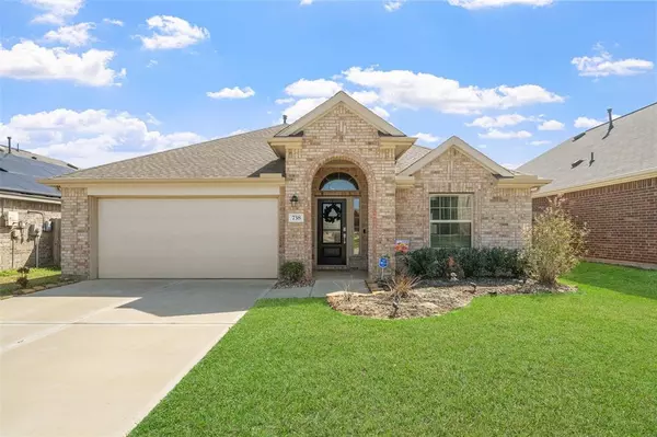 738 Crystal Charm LN, Magnolia, TX 77354